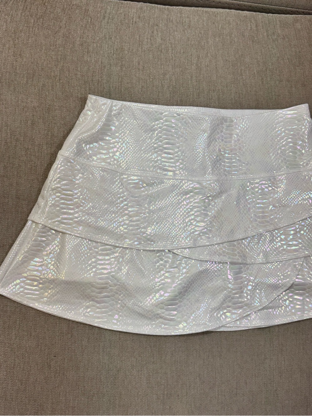 Lucky in Love Iridescent White Python Scallop Tennis Skirt/Skort - Picture 3 of 8
